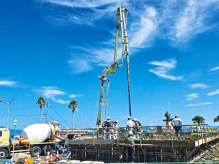 株式会社 岩本建設
